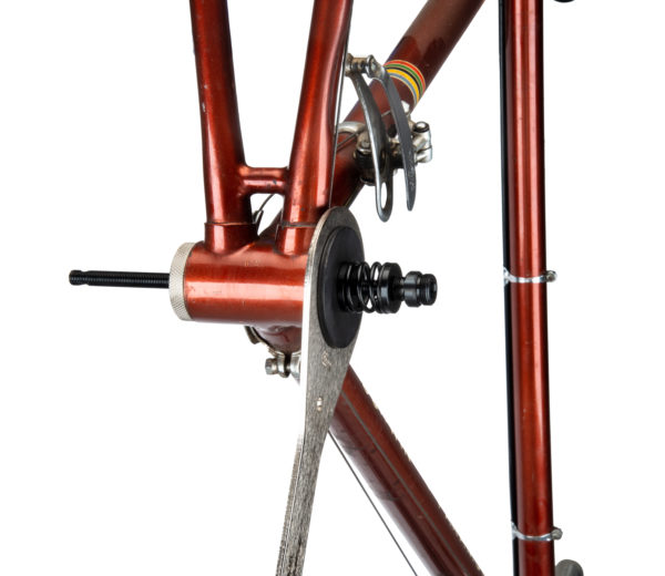 Bottom Bracket Tool Retaining System