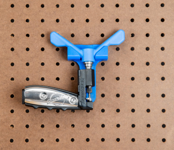 3D Printable Pegboard Holder for CT-15