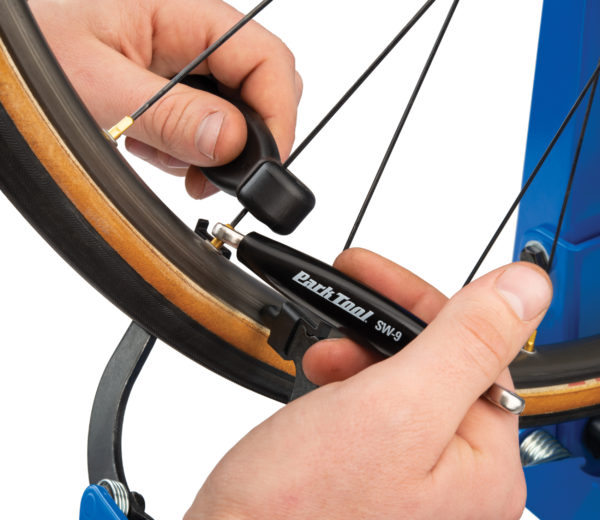 Double-Ended Spoke Wrench